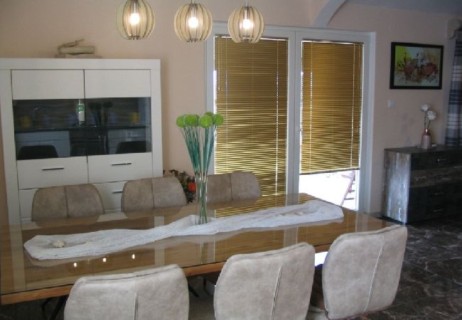 Apartament w Fažana - Apartament w Fažana z Widok na morze, balkon, Klimatyzacja, WIFI (4348-1) Apartament w Fažana - Apartament w Fažana z Widok na morze, balkon, Klimatyzacja, WIFI (4348-1)