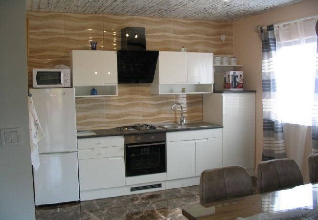 Apartament w Fažana - Apartament w Fažana z Widok na morze, balkon, Klimatyzacja, WIFI (4348-1) Apartament w Fažana - Apartament w Fažana z Widok na morze, balkon, Klimatyzacja, WIFI (4348-1)
