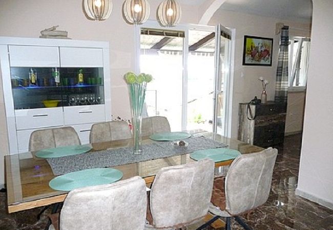 Apartament w Fažana - Apartament w Fažana z Widok na morze, balkon, Klimatyzacja, WIFI (4348-1) Apartament w Fažana - Apartament w Fažana z Widok na morze, balkon, Klimatyzacja, WIFI (4348-1)