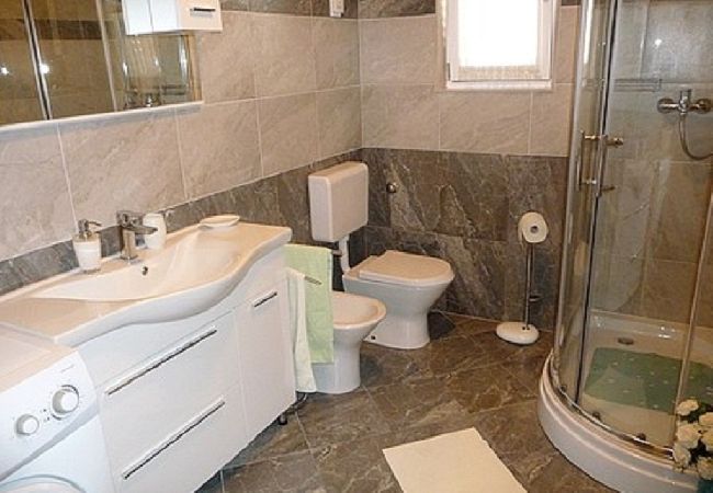 Apartament w Fažana - Apartament w Fažana z Widok na morze, balkon, Klimatyzacja, WIFI (4348-1) Apartament w Fažana - Apartament w Fažana z Widok na morze, balkon, Klimatyzacja, WIFI (4348-1)
