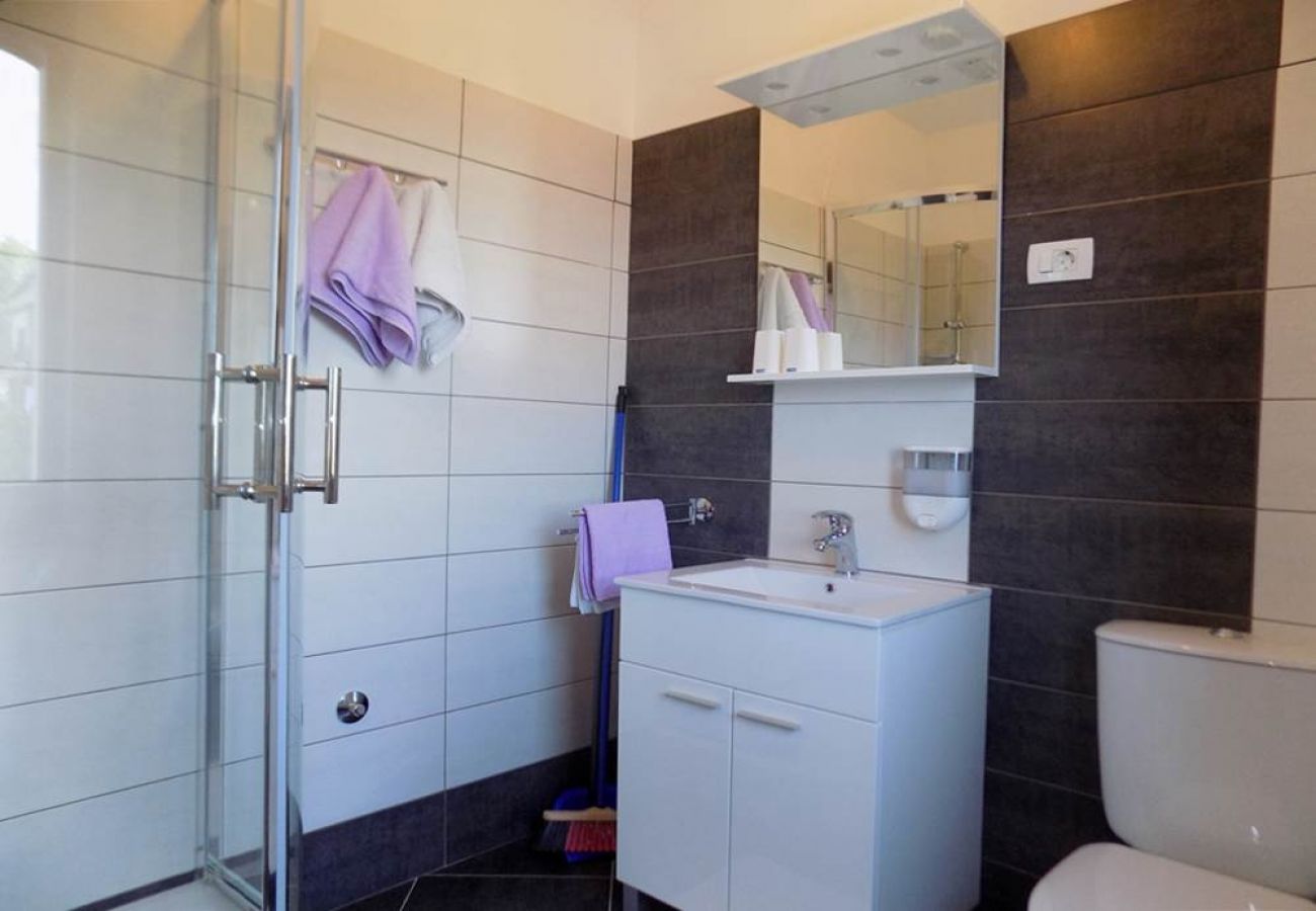 Apartament w Mošcenicka Draga - Apartament w Mošćenička Draga z Widok na morze, taras, Klimatyzacja, WIFI (4364-6)