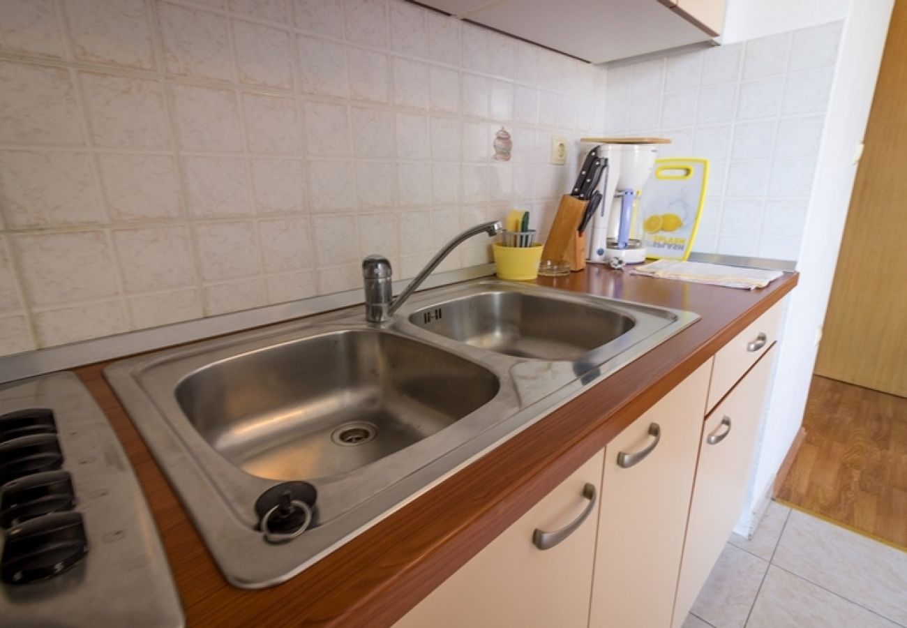 Apartament w Lopar - Apartament w Lopar z Widok na morze, taras, Klimatyzacja, WIFI (4419-2)