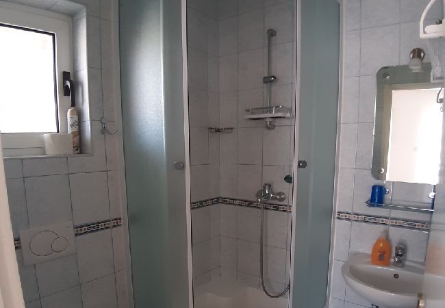 Apartament w Jelsa - Apartament w Jelsa z taras, Klimatyzacja, WIFI (4440-2) Apartament w Jelsa - Apartament w Jelsa z taras, Klimatyzacja, WIFI (4440-2)