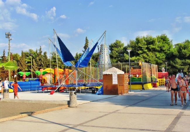 Apartament w Vodice - Apartament w Vodice z taras, Klimatyzacja, WIFI (4441-3) Apartament w Vodice - Apartament w Vodice z taras, Klimatyzacja, WIFI (4441-3)