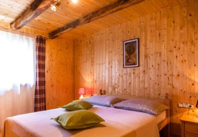Dom w Rakovica - Domek wypoczynkowy w Rakovica z taras, WIFI, Pralka (4488-2) Dom w Rakovica - Domek wypoczynkowy w Rakovica z taras, WIFI, Pralka (4488-2)