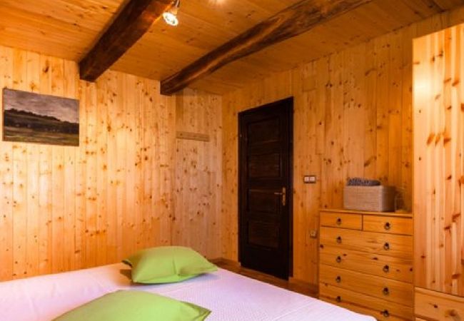 Dom w Rakovica - Domek wypoczynkowy w Rakovica z taras, WIFI, Pralka (4488-2) Dom w Rakovica - Domek wypoczynkowy w Rakovica z taras, WIFI, Pralka (4488-2)