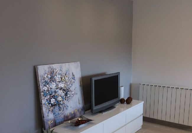 Apartament w Podgora - Apartament w Podgora z Widok na morze, taras, Klimatyzacja, WIFI (4492-3) Apartament w Podgora - Apartament w Podgora z Widok na morze, taras, Klimatyzacja, WIFI (4492-3)