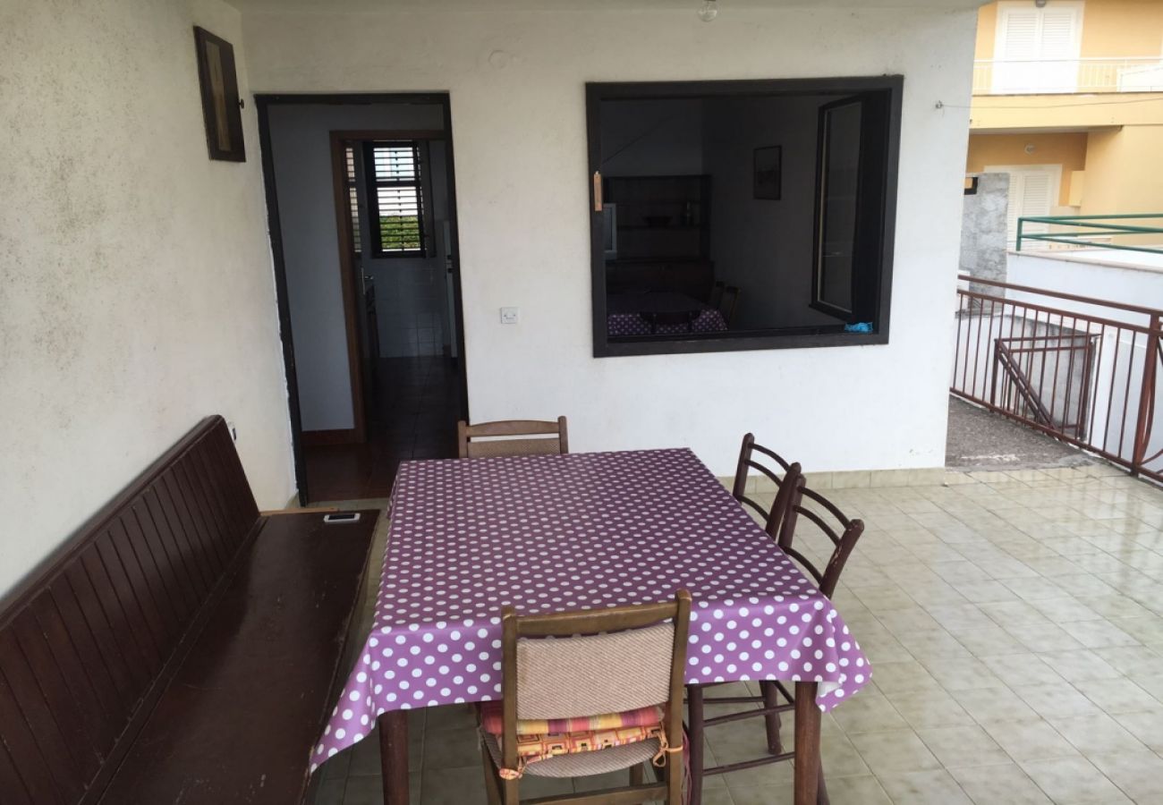 Apartament w Podgora - Apartament w Podgora z Widok na morze, taras, Klimatyzacja, WIFI (4492-5)