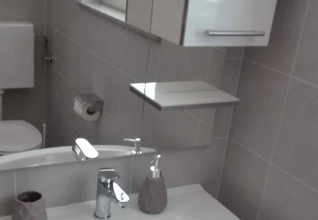 Apartament w Vrsi - Apartament w Vrsi z balkon, Klimatyzacja, WIFI (4494-2) Apartament w Vrsi - Apartament w Vrsi z balkon, Klimatyzacja, WIFI (4494-2)