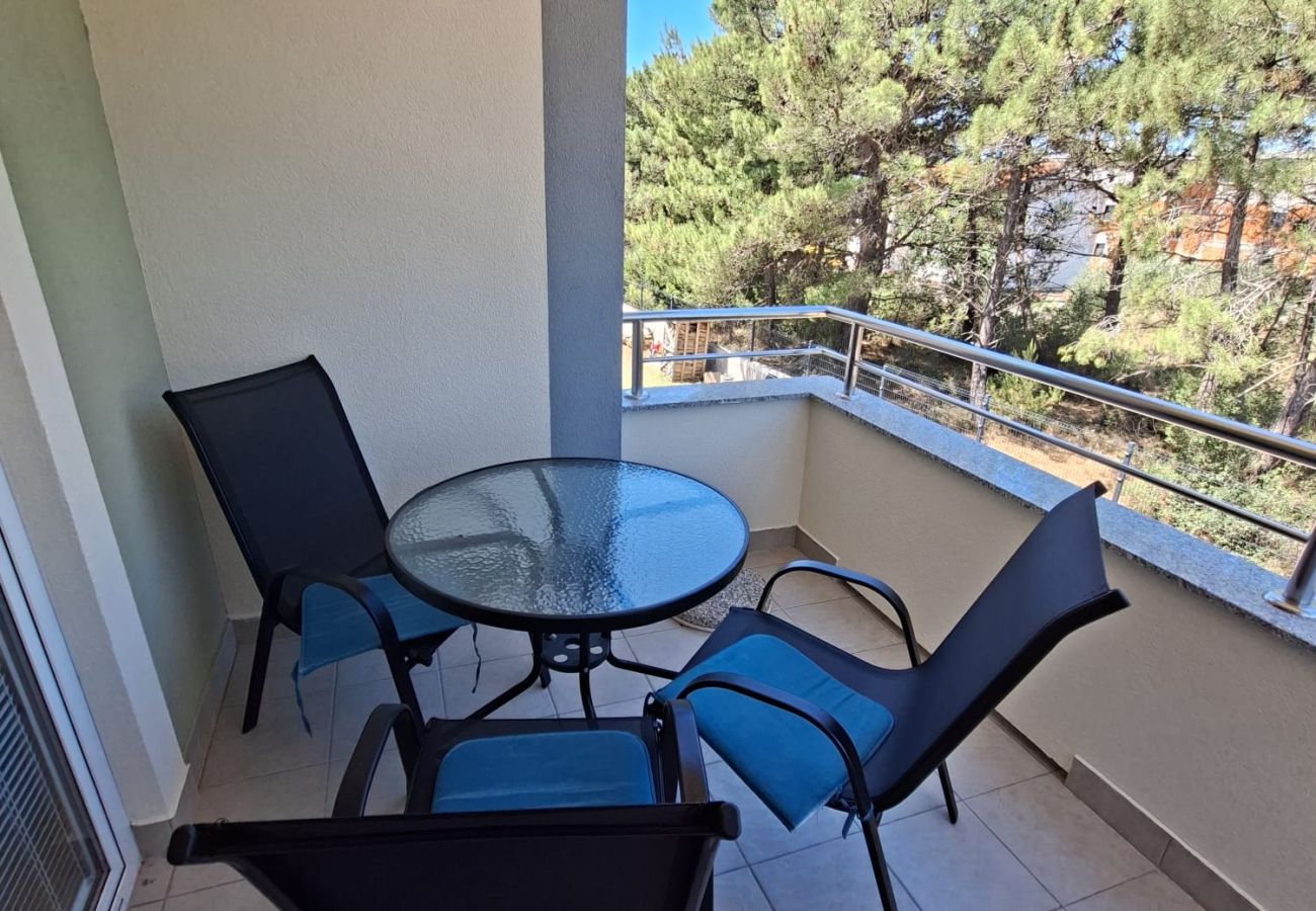 Apartament w Vrsi - Apartament w Vrsi z balkon, Klimatyzacja, WIFI (4494-2)
