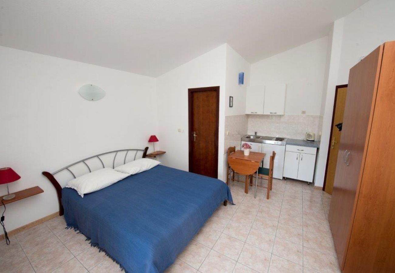 Studio w Duce - Apartament Studio w Duće z Widok na morze, balkon, Klimatyzacja, WIFI (132-4)