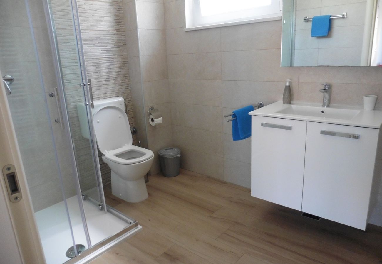 Apartament w Punat - Apartament w Punat z Loggia, Klimatyzacja, WIFI, Pralka (4534-1)