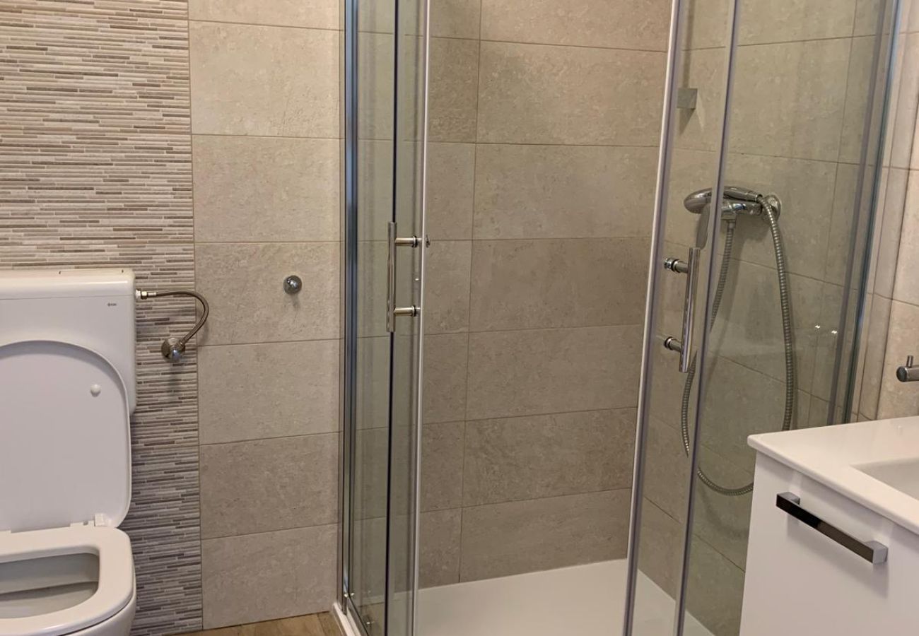 Apartament w Punat - Apartament w Punat z taras, Klimatyzacja, WIFI, Pralka (4534-3)