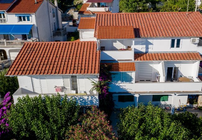 Apartament w Supetarska Draga - Apartament w Supetarska Draga z Widok na morze, balkon, Klimatyzacja, WIFI (4551-4) Apartament w Supetarska Draga - Apartament w Supetarska Draga z Widok na morze, balkon, Klimatyzacja, WIFI (4551-4)