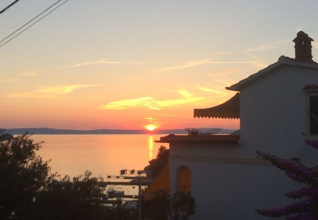 Apartament w Supetarska Draga - Apartament w Supetarska Draga z Widok na morze, taras, Klimatyzacja, WIFI (4552-10) Apartament w Supetarska Draga - Apartament w Supetarska Draga z Widok na morze, taras, Klimatyzacja, WIFI (4552-10)