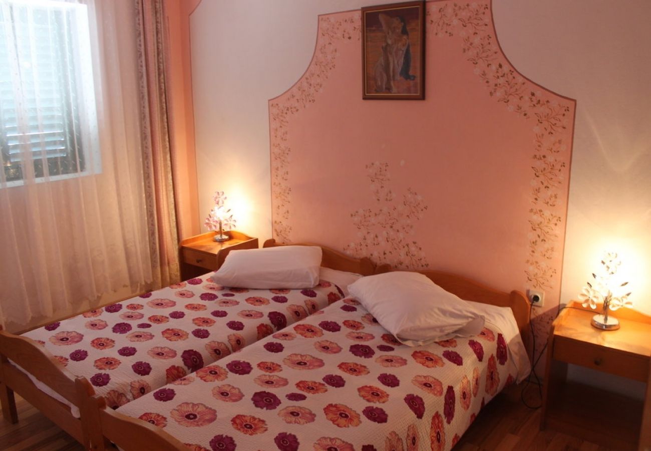 Apartament w Kali - Apartament w Kali z Widok na morze, balkon, Klimatyzacja, WIFI (4566-5)