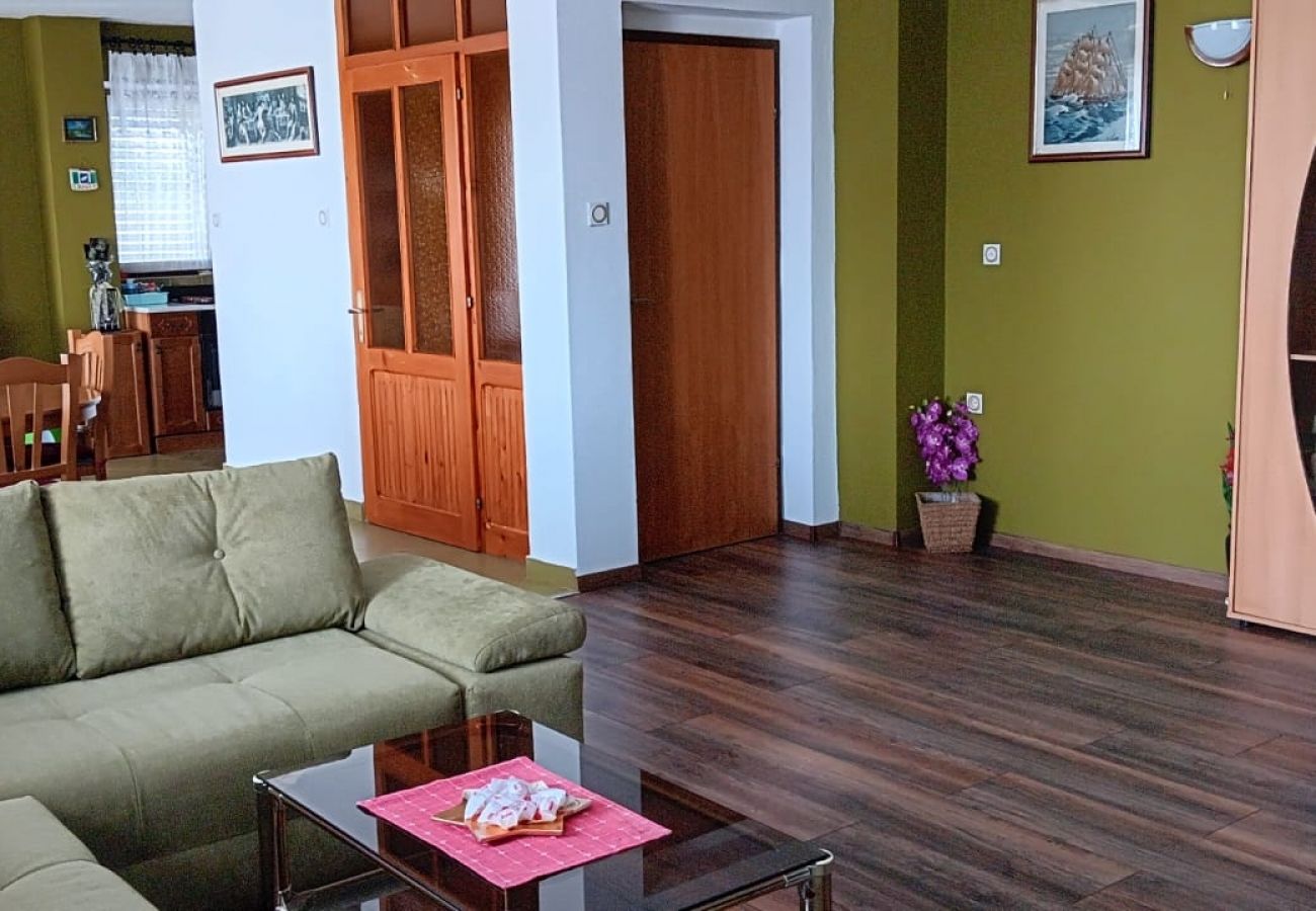 Apartament w Kali - Apartament w Kali z Widok na morze, taras, Klimatyzacja, WIFI (4573-1)