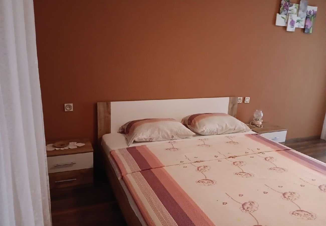 Apartament w Kali - Apartament w Kali z Widok na morze, taras, Klimatyzacja, WIFI (4573-1)