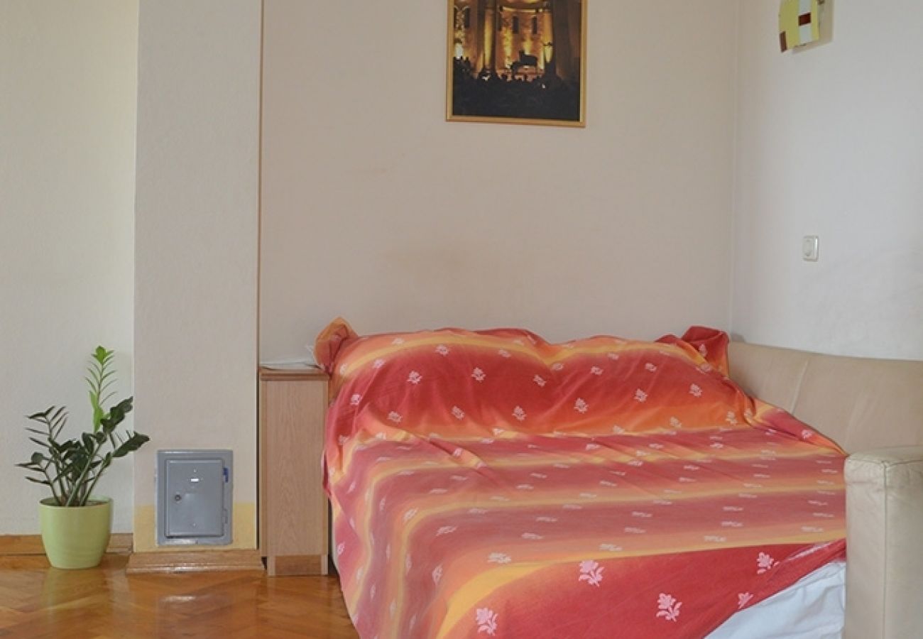 Apartament w Preko - Apartament w Preko z Widok na morze, taras, Klimatyzacja, WIFI (4574-1)