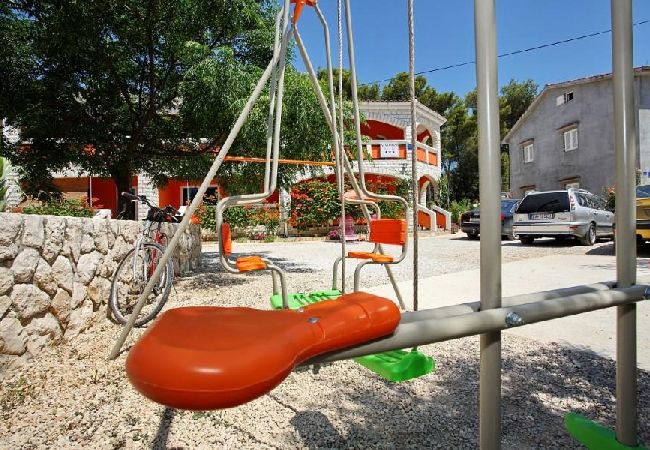 Apartament w Vir - Apartament w Vir z Widok na morze, taras, Klimatyzacja, WIFI (4595-5) Apartament w Vir - Apartament w Vir z Widok na morze, taras, Klimatyzacja, WIFI (4595-5)