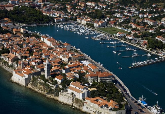 Apartament w Kampor - Apartament w Kampor z Widok na morze, taras, Klimatyzacja, WIFI (4610-1) Apartament w Kampor - Apartament w Kampor z Widok na morze, taras, Klimatyzacja, WIFI (4610-1)