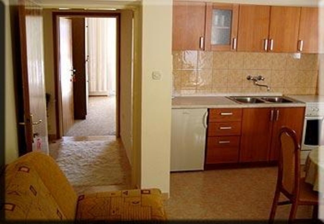 Apartament w Kampor - Apartament w Kampor z Widok na morze, taras, Klimatyzacja, WIFI (4610-2)