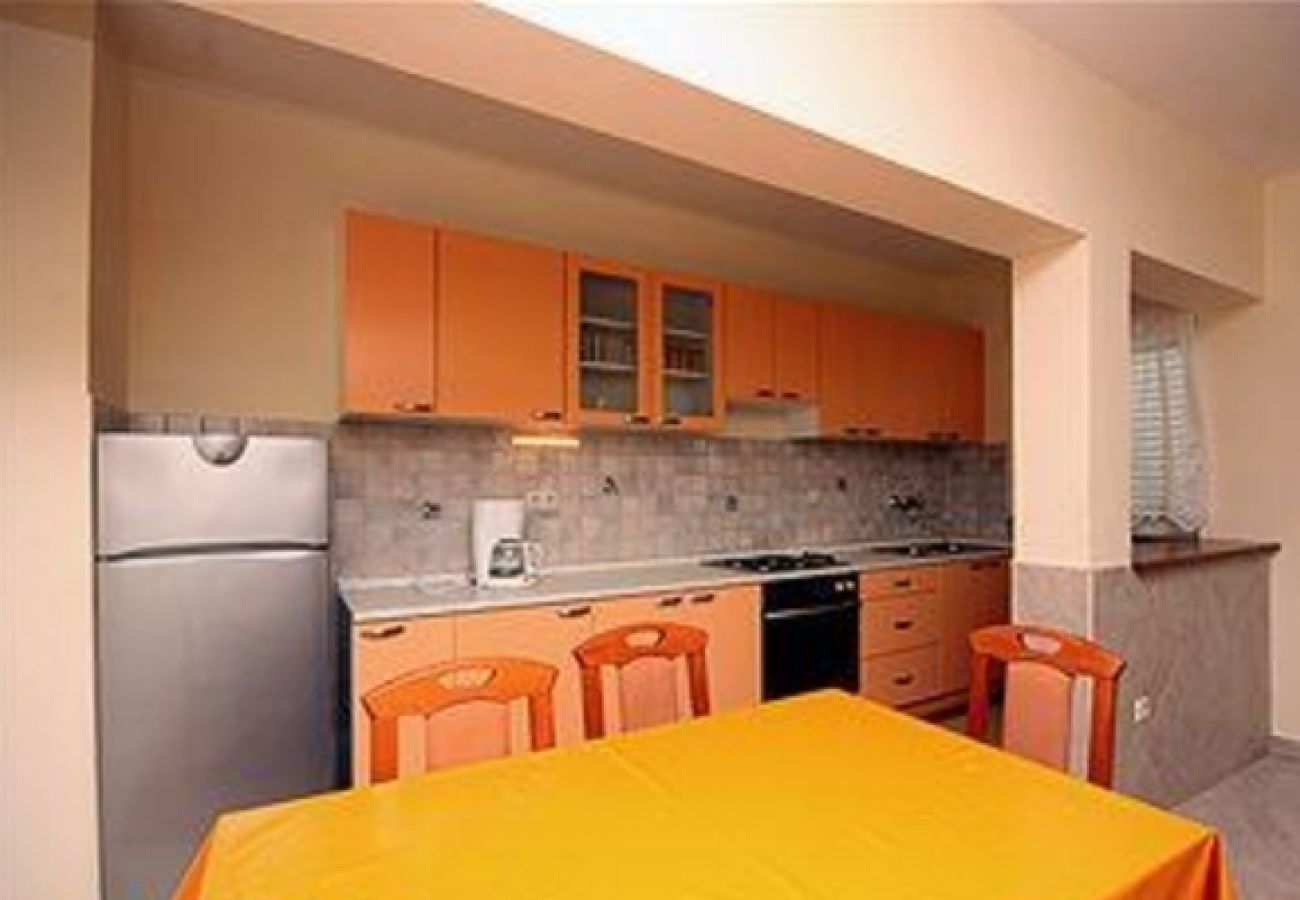 Apartament w Kampor - Apartament w Kampor z Widok na morze, taras, Klimatyzacja, WIFI (4610-5)