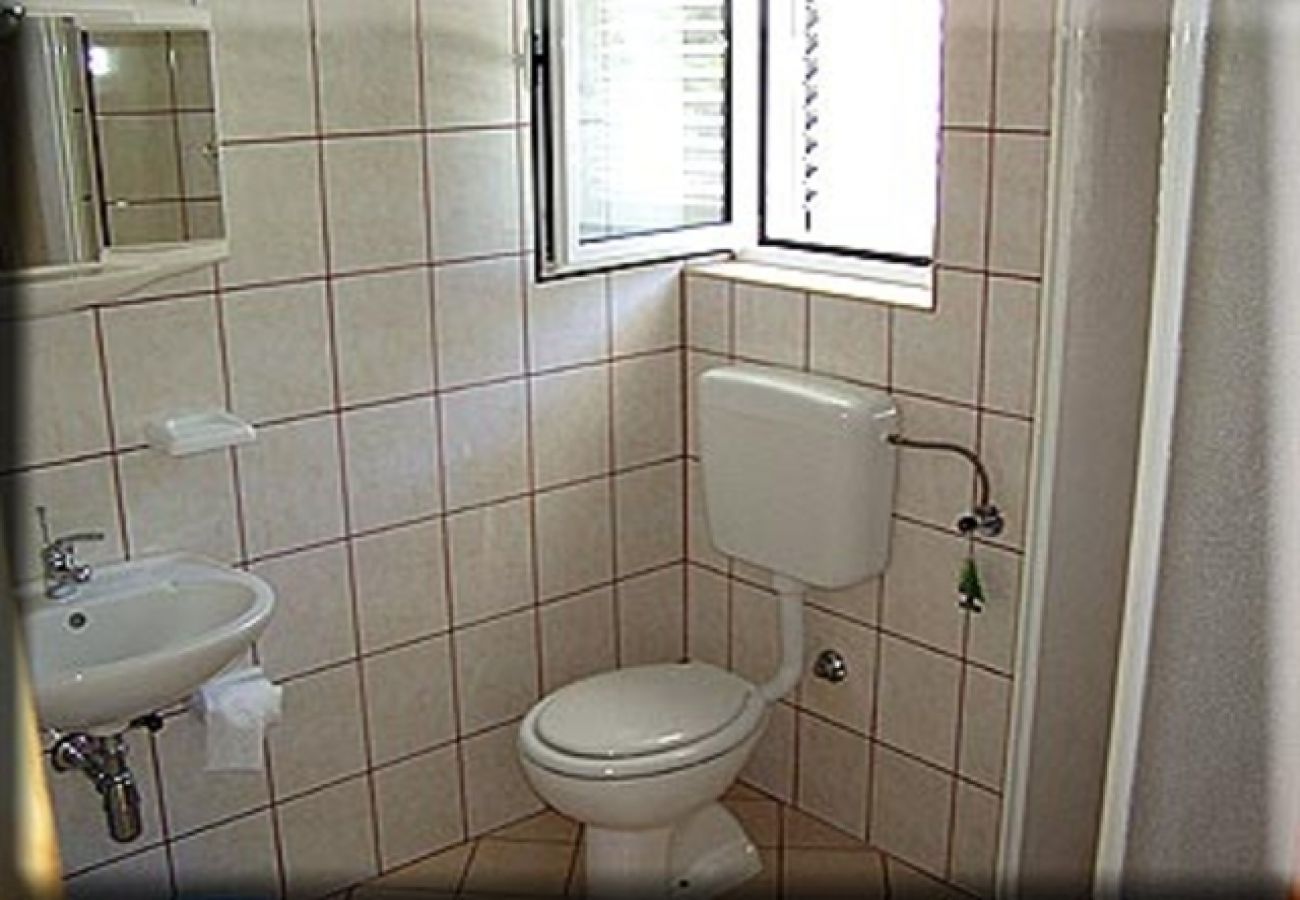 Apartament w Kampor - Apartament w Kampor z Widok na morze, taras, Klimatyzacja, WIFI (4610-3)