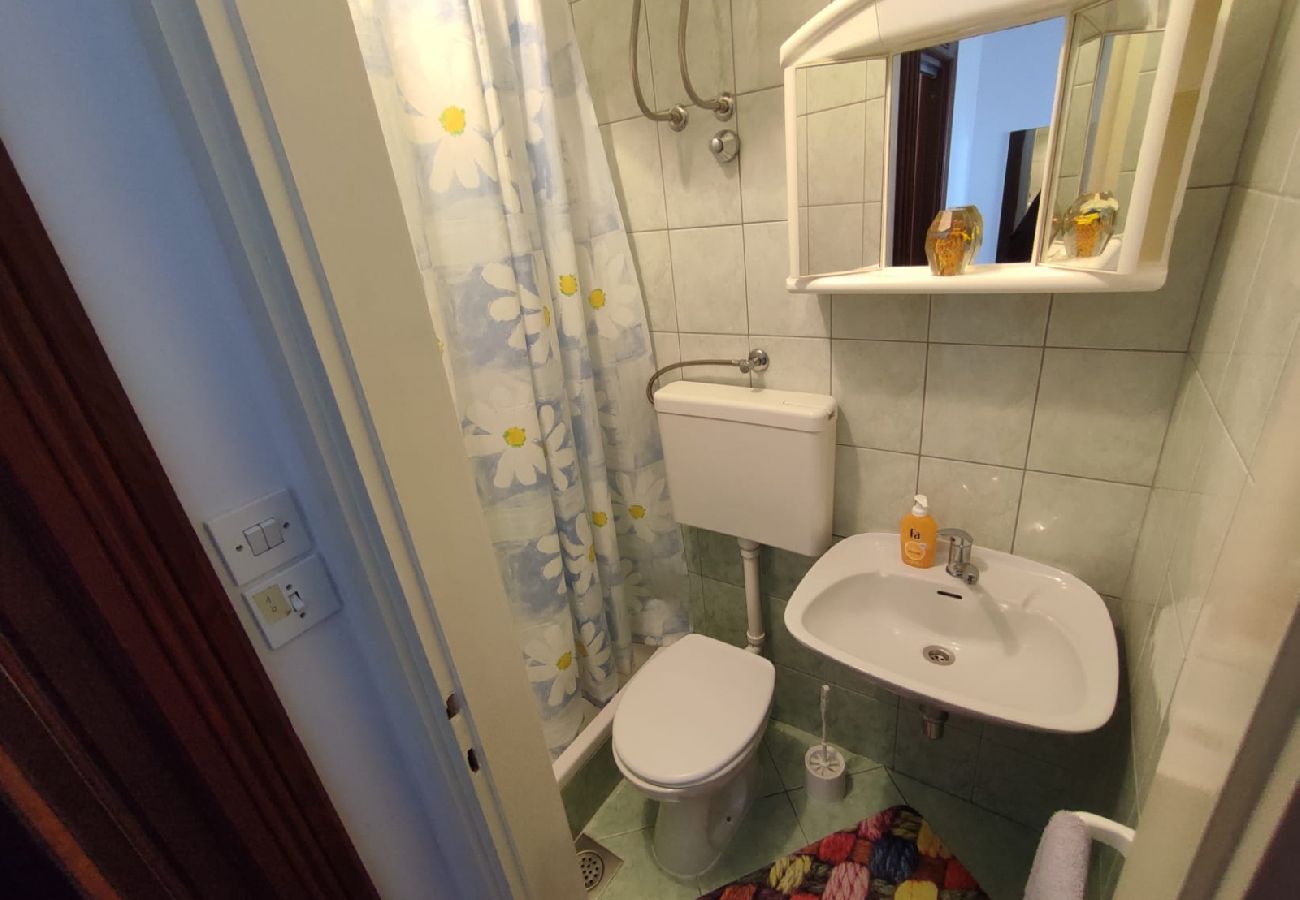 Apartament w Lopar - Apartament w Lopar z Widok na morze, taras, Klimatyzacja, WIFI (4618-4)