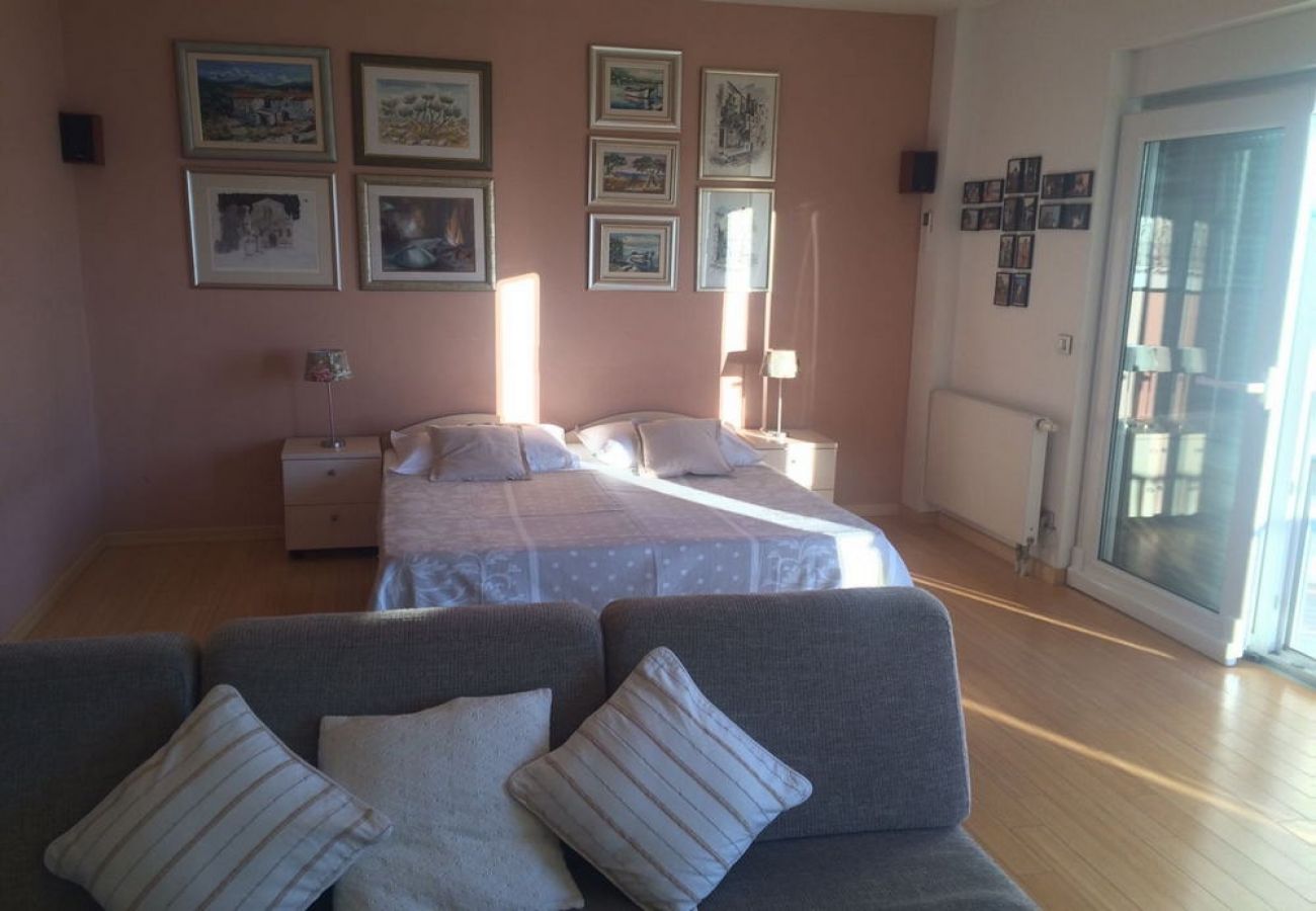 Apartament w Duce - Apartament w Duće z Widok na morze, balkon, Klimatyzacja, WIFI (3425-12)