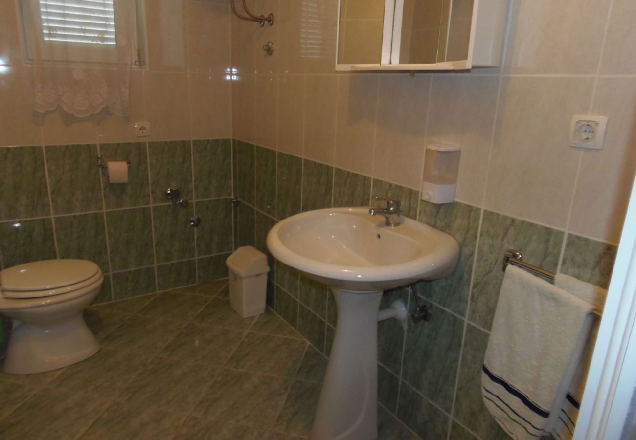 Apartament w Dramalj - Apartament w Dramalj z Widok na morze, balkon, Klimatyzacja, WIFI (4623-2)