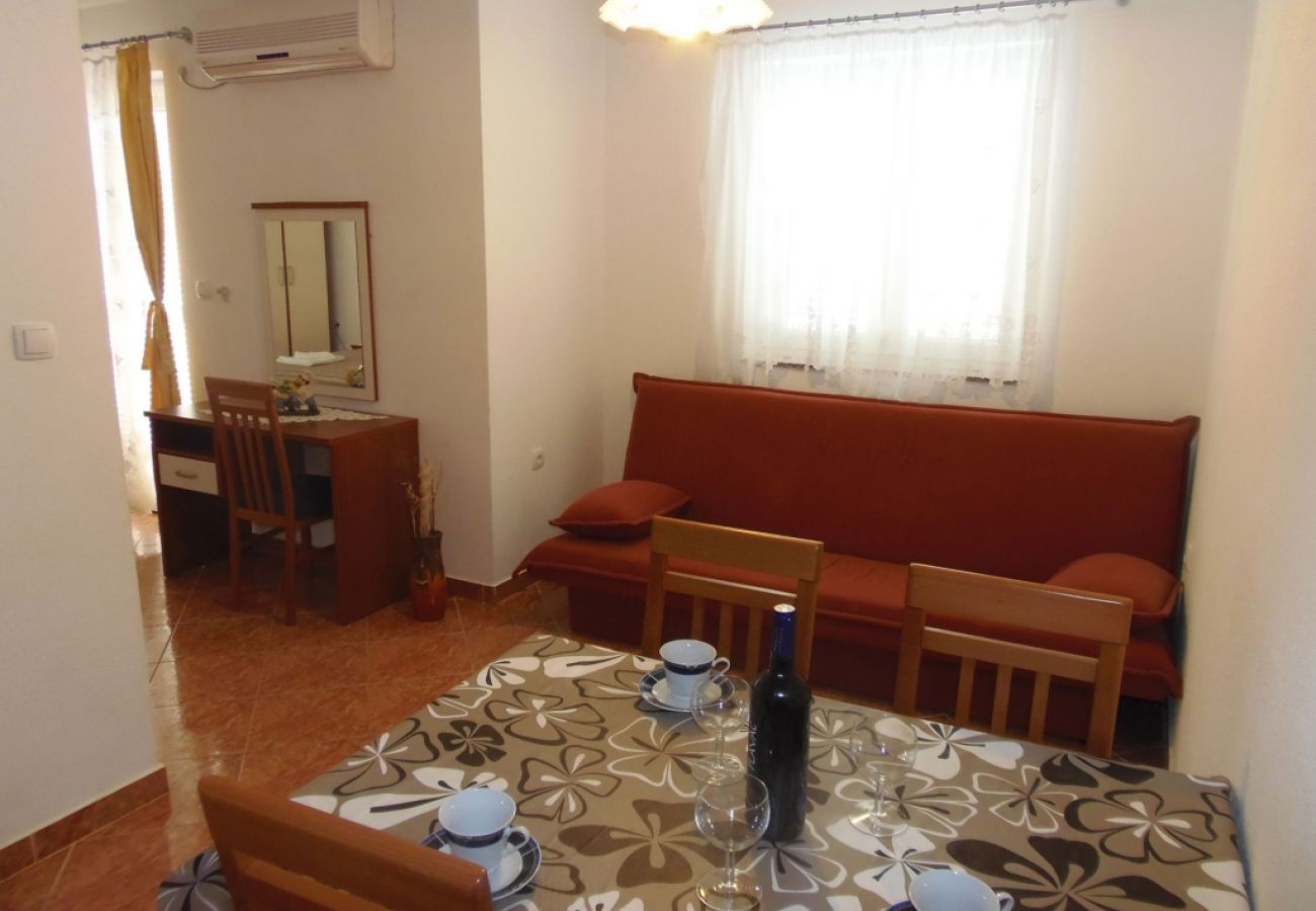 Apartament w Dramalj - Apartament w Dramalj z Widok na morze, balkon, Klimatyzacja, WIFI (4623-4)