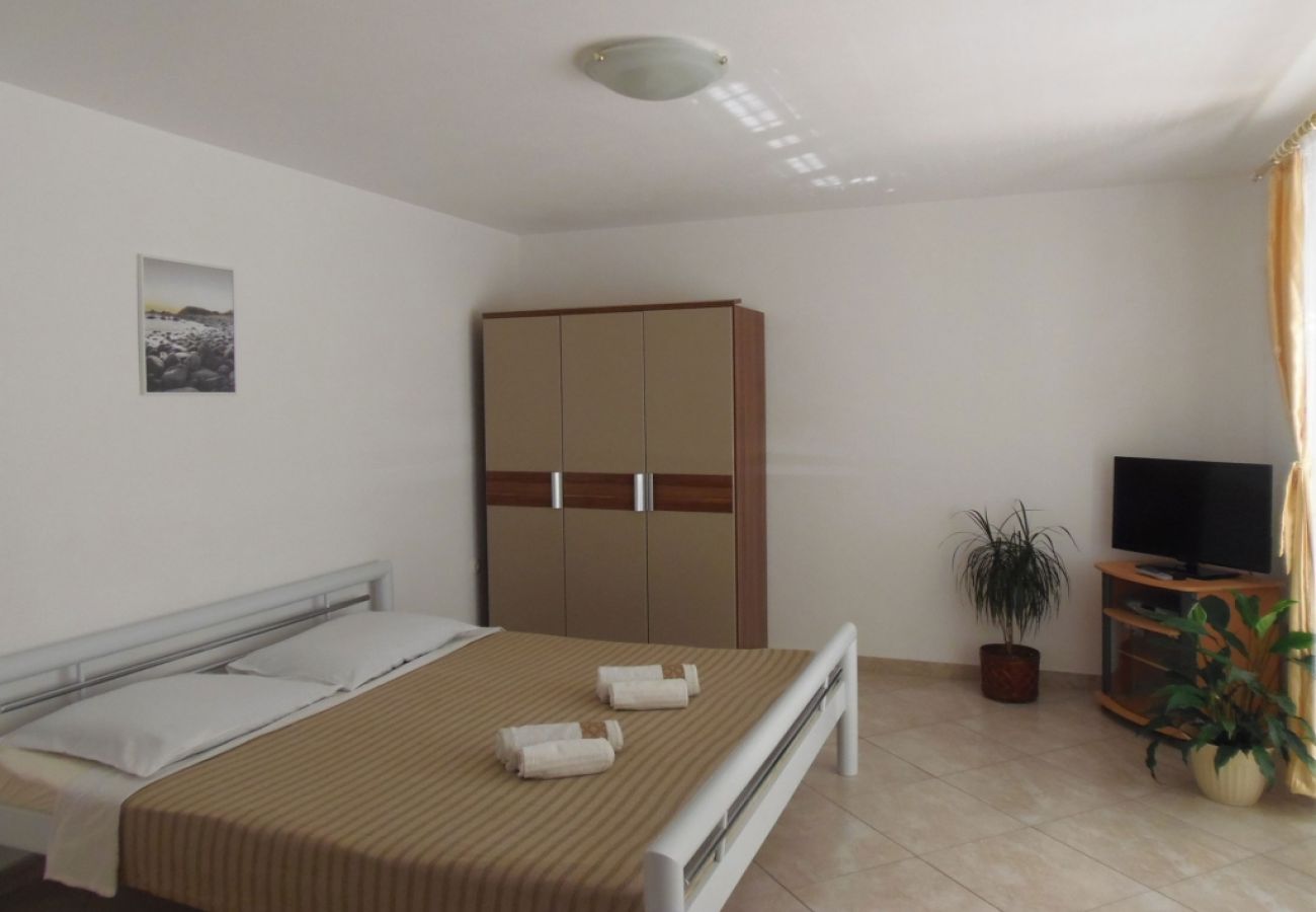 Apartament w Dramalj - Apartament w Dramalj z Widok na morze, balkon, Klimatyzacja, WIFI (4623-4)