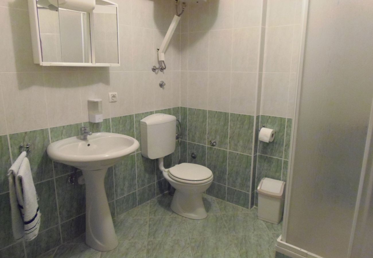 Apartament w Dramalj - Apartament w Dramalj z Widok na morze, balkon, Klimatyzacja, WIFI (4623-5)