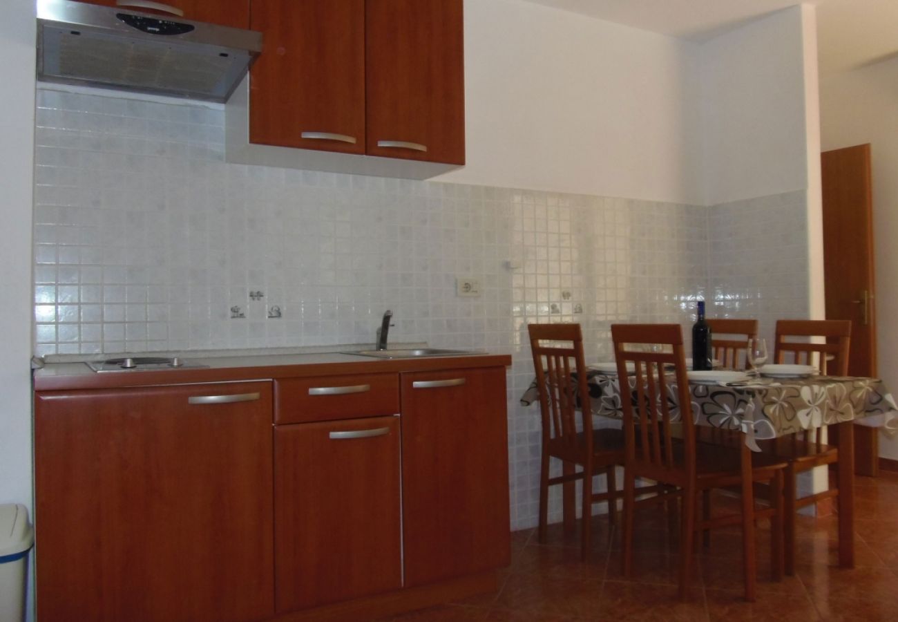 Apartament w Dramalj - Apartament w Dramalj z Widok na morze, balkon, Klimatyzacja, WIFI (4623-7)