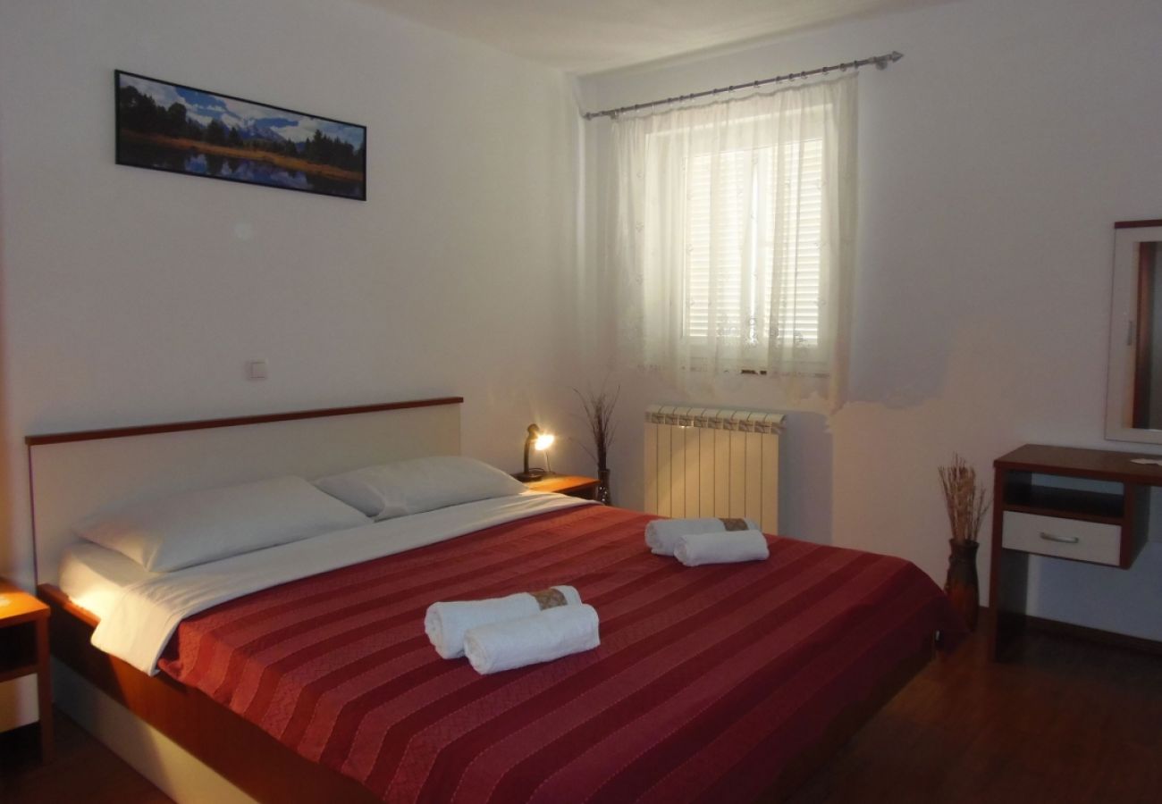 Apartament w Dramalj - Apartament w Dramalj z Widok na morze, balkon, Klimatyzacja, WIFI (4623-10)