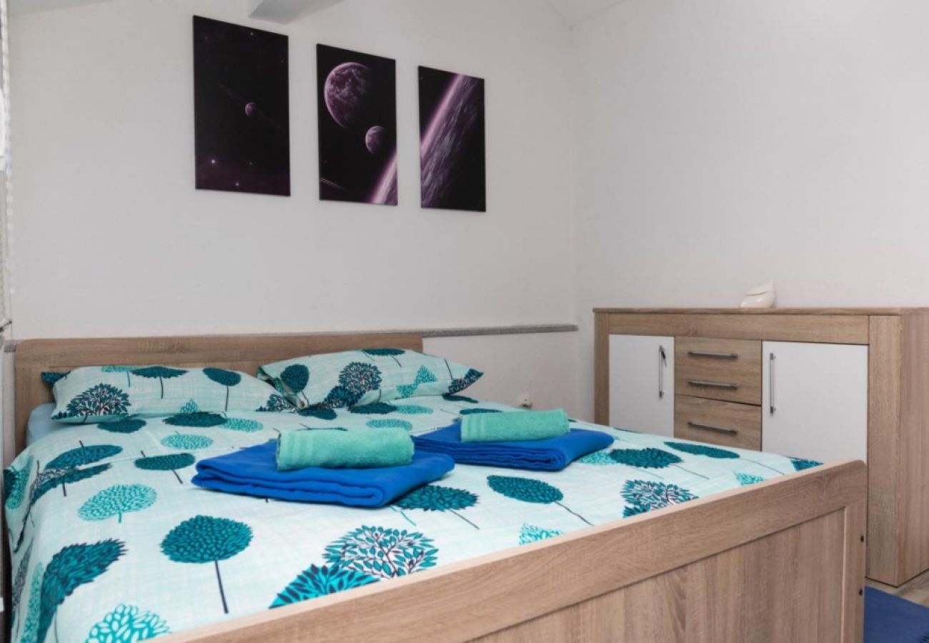 Apartament w Crikvenica - Apartament w Crikvenica z Widok na morze, taras, Klimatyzacja, WIFI (4628-55)