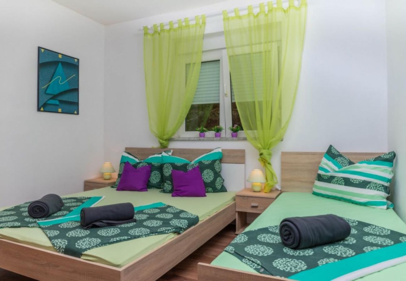 Apartament w Crikvenica - Apartament w Crikvenica z Widok na morze, taras, Klimatyzacja, WIFI (4628-3)