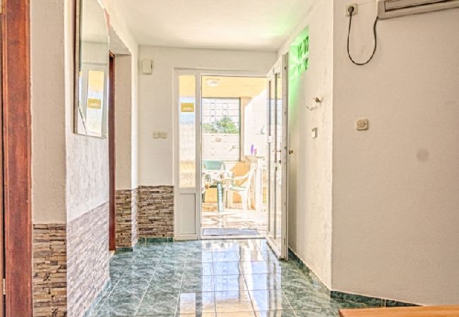 Apartament w Medulin - Apartament w Medulin z taras, Klimatyzacja, WIFI (4634-1) Apartament w Medulin - Apartament w Medulin z taras, Klimatyzacja, WIFI (4634-1)