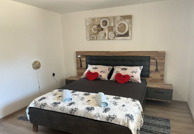 Apartament w Medulin - Apartament w Medulin z taras, Klimatyzacja, WIFI (4634-1) Apartament w Medulin - Apartament w Medulin z taras, Klimatyzacja, WIFI (4634-1)