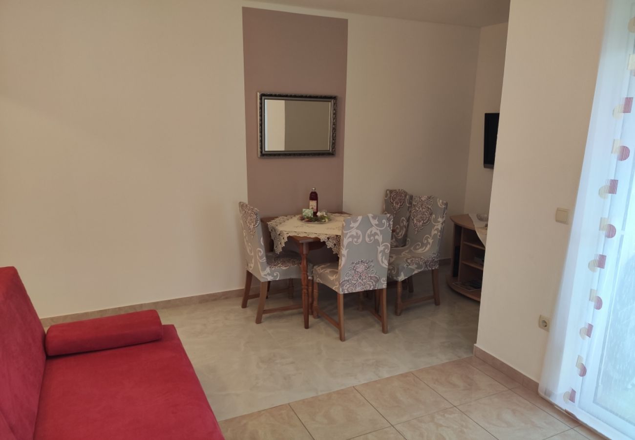 Apartament w Lopar - Apartament w Lopar z taras, Klimatyzacja, WIFI, Pralka (4619-2)