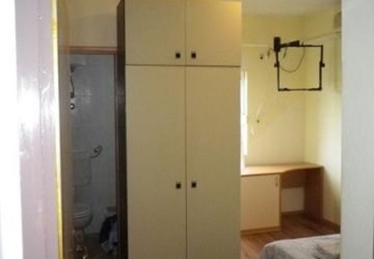 Apartament w Pašman - Apartament w Pašman z Widok na morze, taras, Klimatyzacja, WIFI (4650-2)