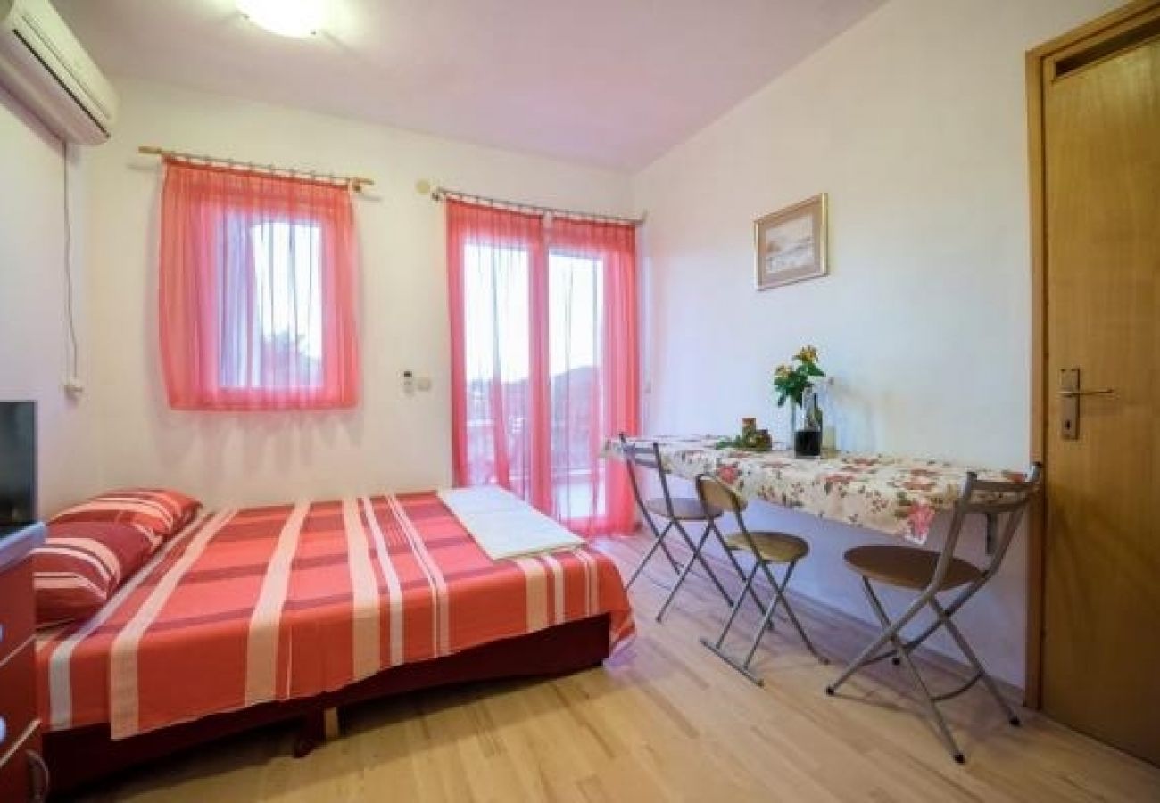 Apartament w Luka - Apartment in Luka with Seaview, Terrace, Air condition, WIFI (4659-1)