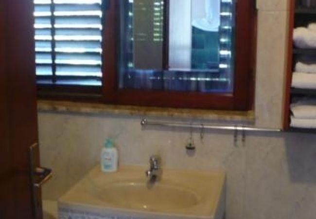 Apartament w Nevidane - Apartament w Neviđane z Widok na morze, taras, Klimatyzacja, WIFI (4663-1) Apartament w Nevidane - Apartament w Neviđane z Widok na morze, taras, Klimatyzacja, WIFI (4663-1)