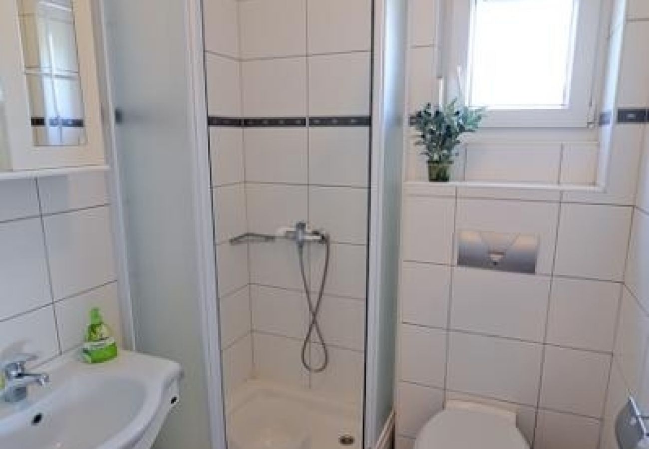 Apartament w Kali - Apartament w Kali z Widok na morze, taras, Klimatyzacja, WIFI (4672-1)