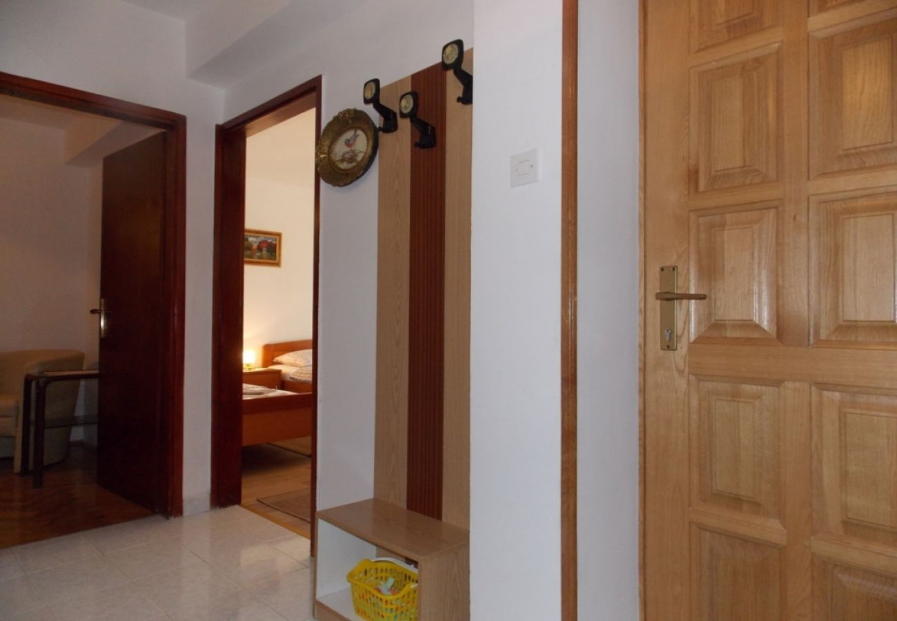 Apartament w Malinska - Apartament w Malinska z Widok na morze, taras, Klimatyzacja, WIFI (4690-1)