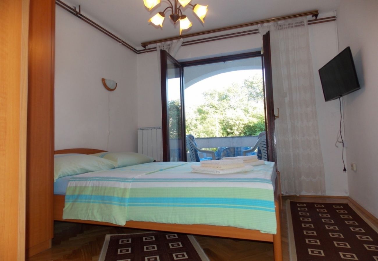 Apartament w Malinska - Apartament w Malinska z Widok na morze, taras, Klimatyzacja, WIFI (4690-2)