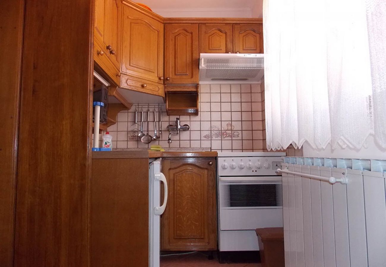 Apartament w Malinska - Apartament w Malinska z Widok na morze, taras, Klimatyzacja, WIFI (4690-3)