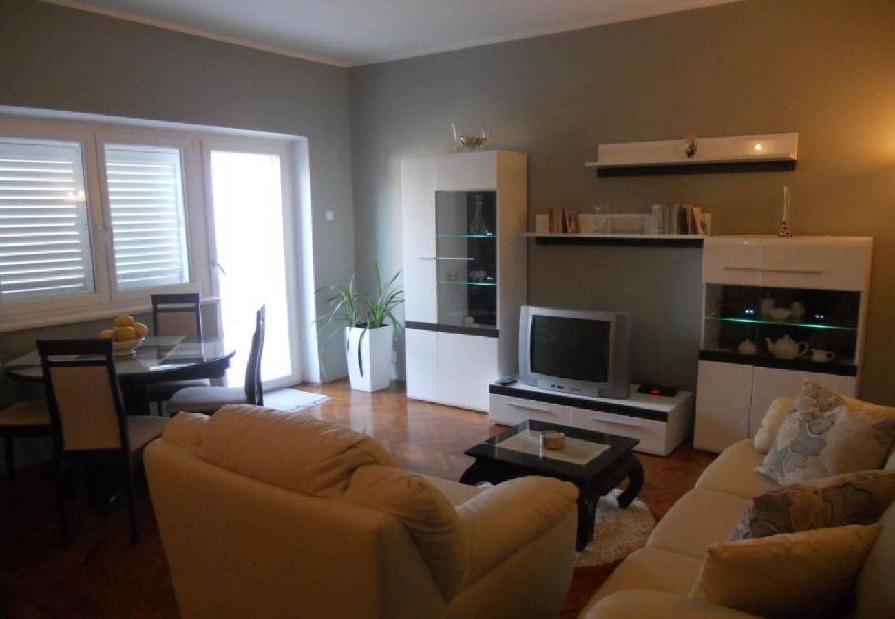 Apartament w Korcula - Apartament w Korčula z Widok na morze, taras, Klimatyzacja, WIFI (4695-1)