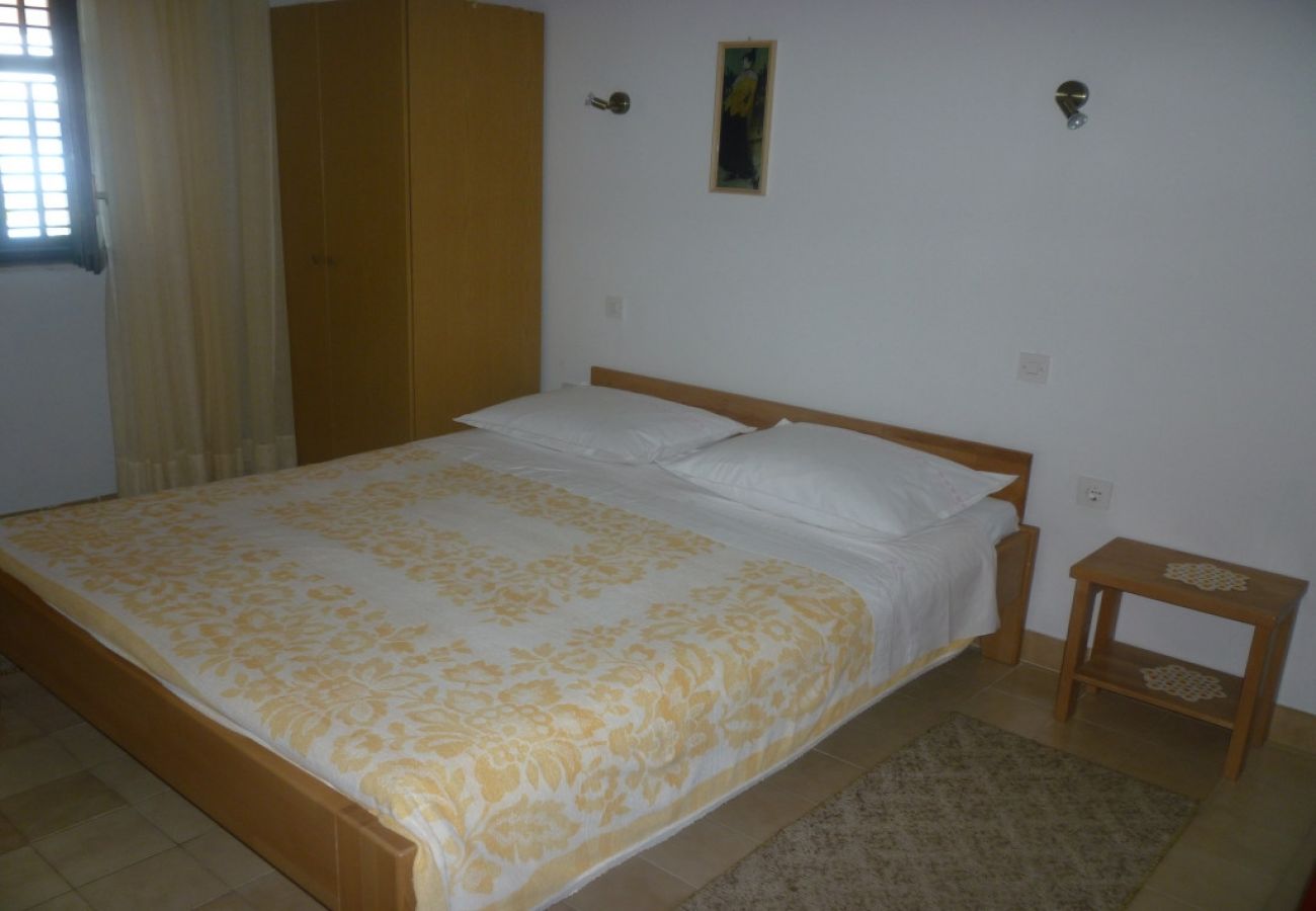 Apartament w Pisak - Apartament w Pisak z Widok na morze, taras, Klimatyzacja, WIFI (4722-1)